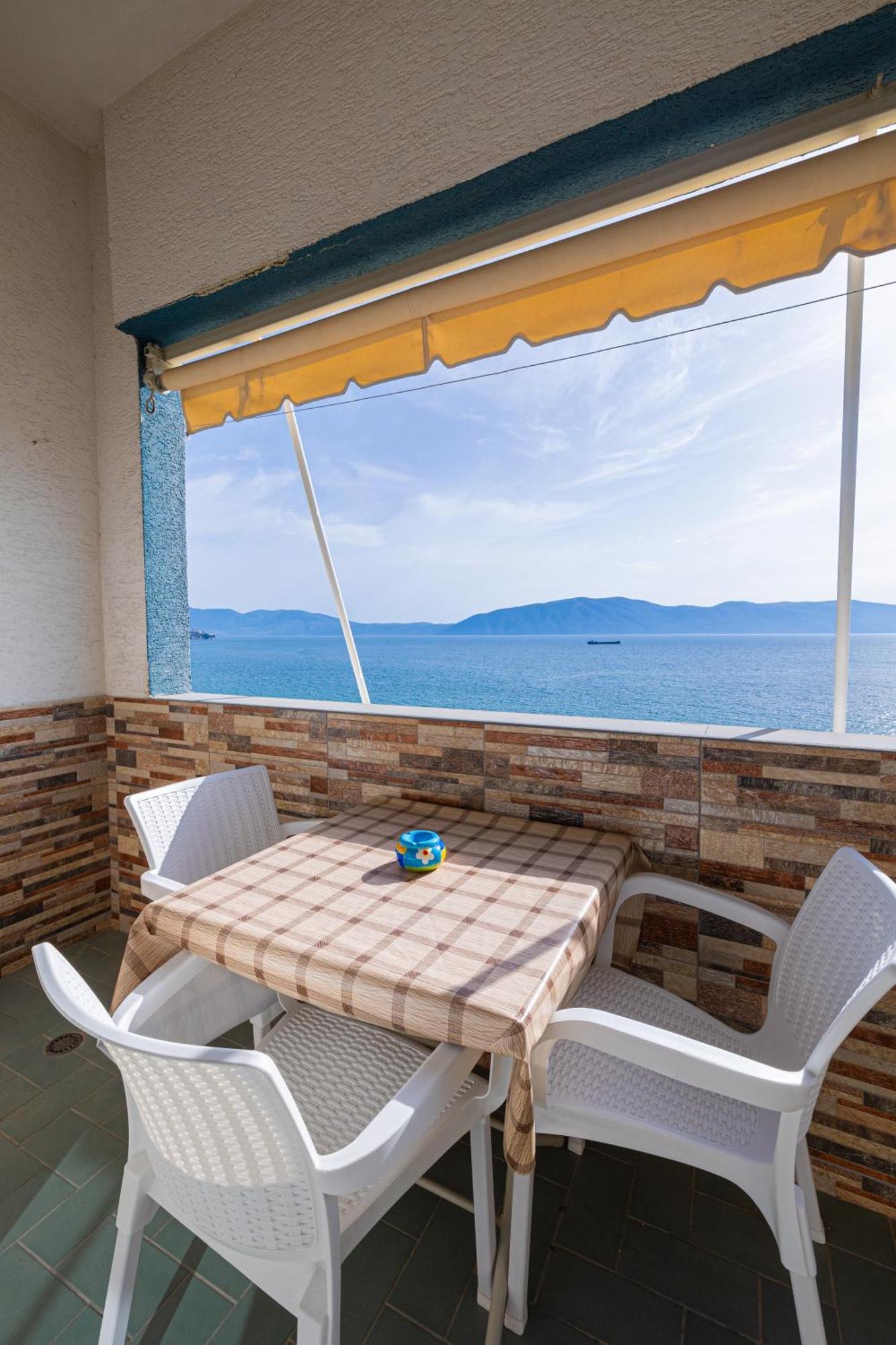 Lucas Apartments Rental Vlorë Exterior foto